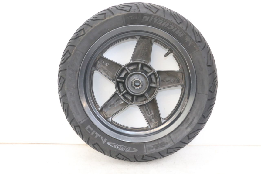 photo de REAR WHEEL RIM YAMAHA XMAX X-MAX 125 (2006 - 2009) - Component detail