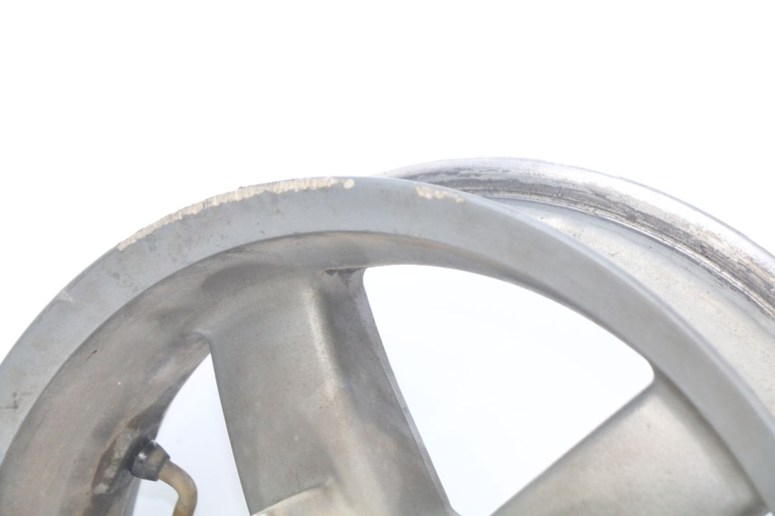 photo de REAR WHEEL PIAGGIO X7 125 (2007 - 2013) - Distinctive features