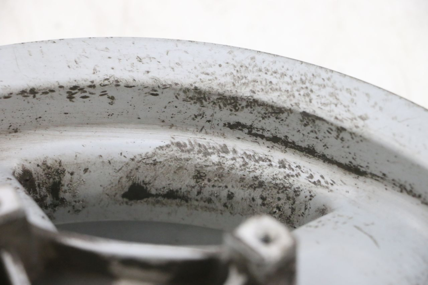 photo de REAR WHEEL RIM PIAGGIO X8 125 (2004 - 2007) - Additional view of the item