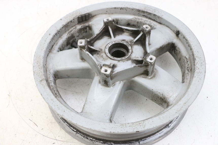 photo de REAR WHEEL RIM PIAGGIO X8 125 (2004 - 2007) - Surface and material condition