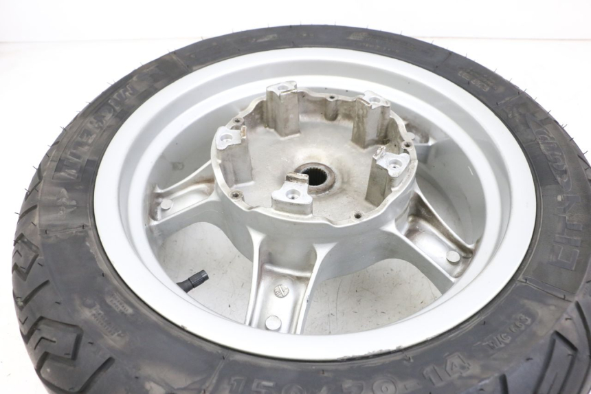 photo de REAR RIM KYMCO XCITING 250 (2006 - 2009) - Surface and material condition