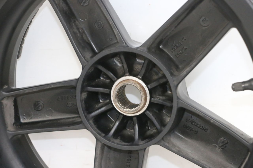 photo de REAR WHEEL RIM PIAGGIO XEVO - X EVO 125 (2007 - 2017) - Product overview