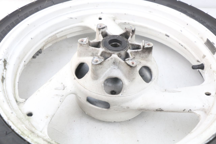 photo de REAR RIM YAMAHA XJN XJ N DIVERSION 600 (1994 - 1997) - Fixing points details