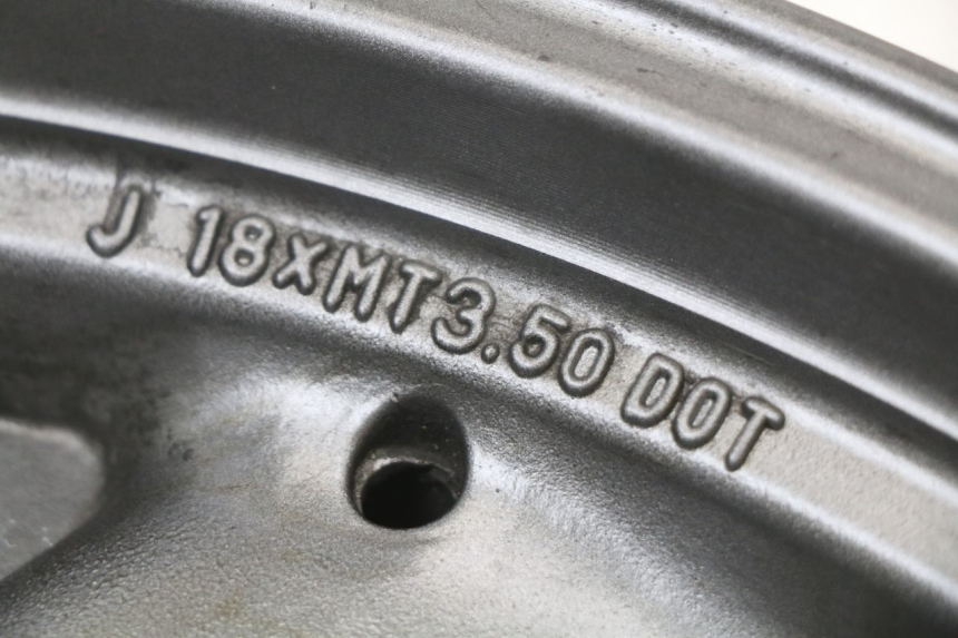 photo de REAR RIM YAMAHA XJS DIVERSION 600 (1997 - 1999) - Additional view of the item