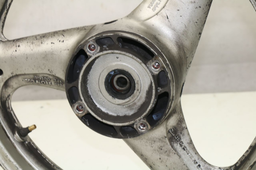 photo de REAR RIM HONDA XLV VARADERO 125 (2000 - 2006) - Surface and material condition