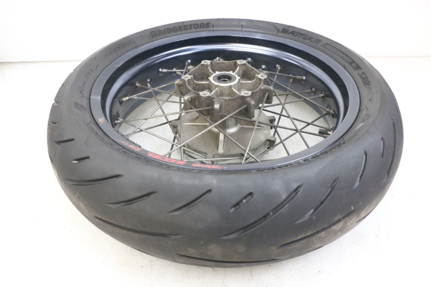 photo de REAR WHEEL YAMAHA XT X 660 (2004 - 2016) - Fixing points details