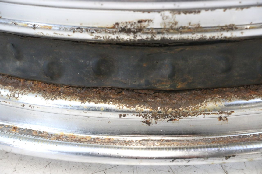 photo de REAR RIM YAMAHA XV VIRAGO 535 (1988 - 2004) - Markings and original references