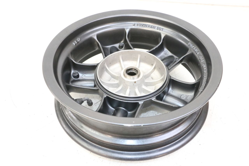 photo de REAR RIM YAMAHA YP MAJESTY 125 (2007 - 2010) - Markings and original references