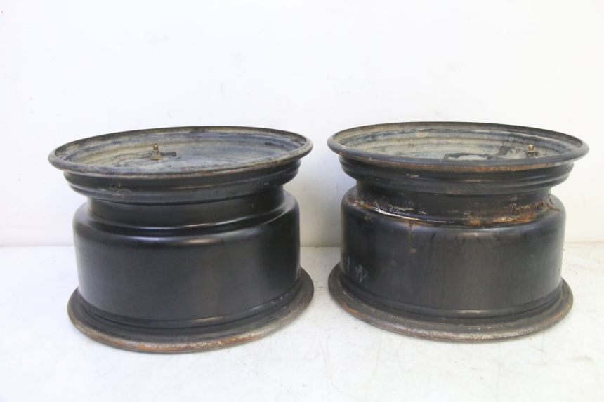 photo de REAR RIM YAMAHA YFM GRIZZLY 550 (2008 - 2015) - Surface and material condition