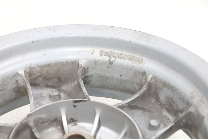 photo de REAR WHEEL RIM YAMAHA YP MAJESTY 125 (1998 - 2001) - Component detail