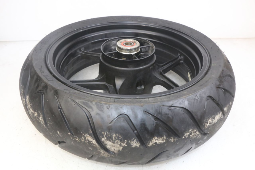 photo de REAR WHEEL RIM KAWASAKI Z 750 (2007 - 2013) - Surface and material condition