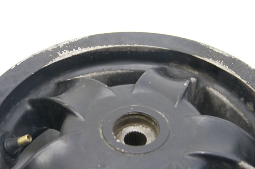photo de REAR WHEEL RIM PIAGGIO ZIP 2T 50 (2009 - 2019) - Alternative angle