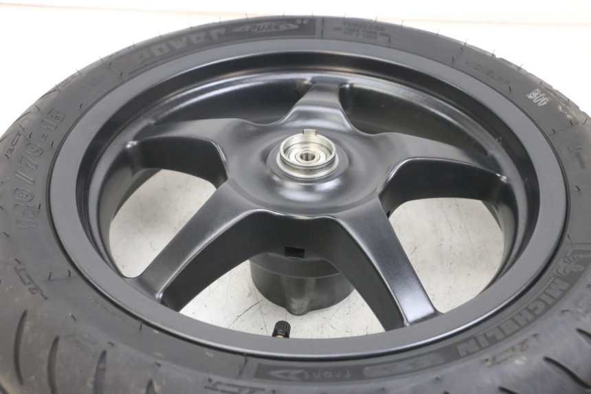 photo de FRONT WHEEL YAMAHA AEROX 2T 50 (2013 - 2017) - Zoom on usage condition