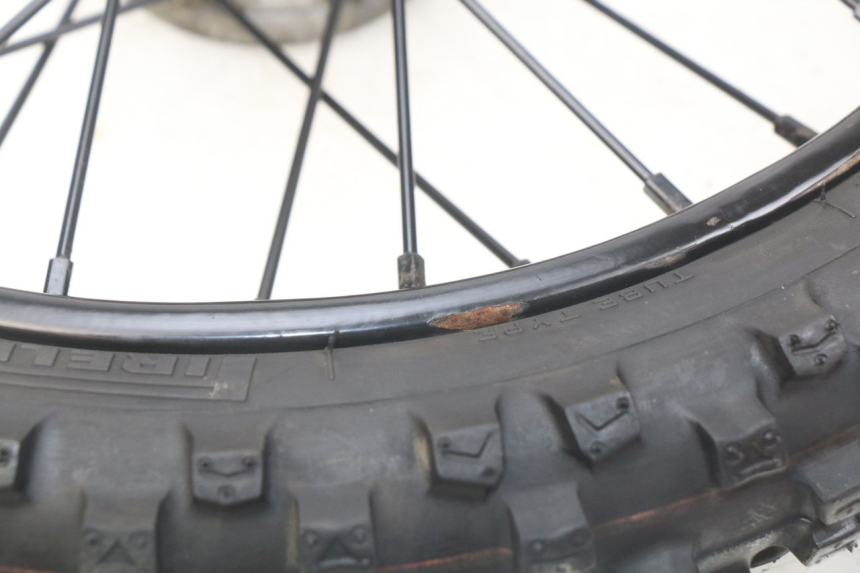 photo de FRONT WHEEL RIM ORION AGB37 CRF1 DIRT BIKE 125 (2013 - 2021) - Technical close-up