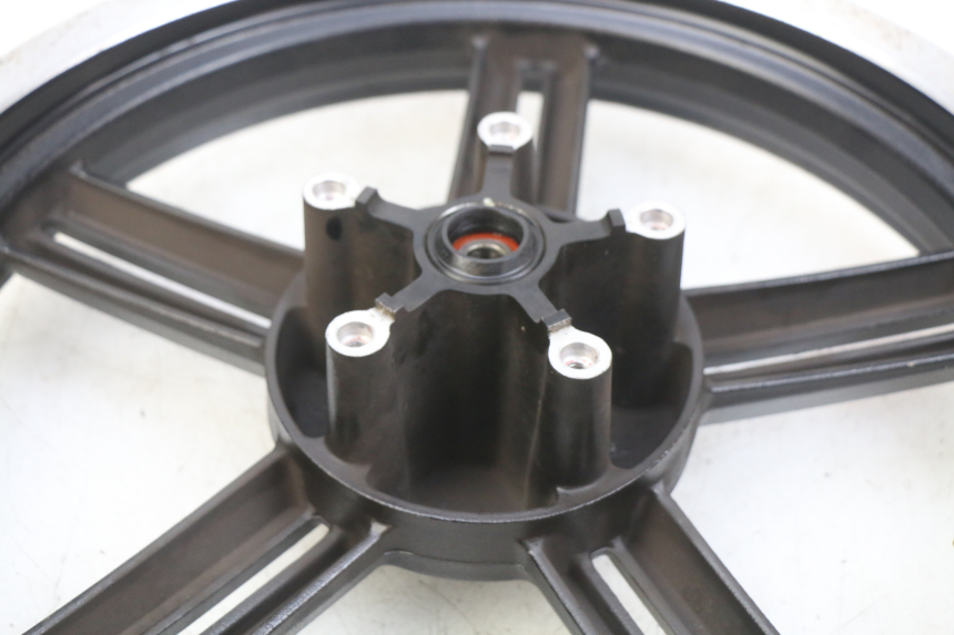 photo de FRONT WHEEL RIM KYMCO AGILITY 16+ 4T 50 (2018 - 2023) - Component detail