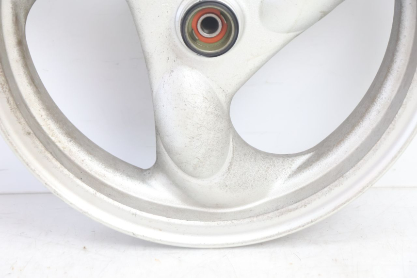 photo de FRONT WHEEL RIM KYMCO AGILITY 4T 50 (2005 - 2018) - Zoom on usage condition
