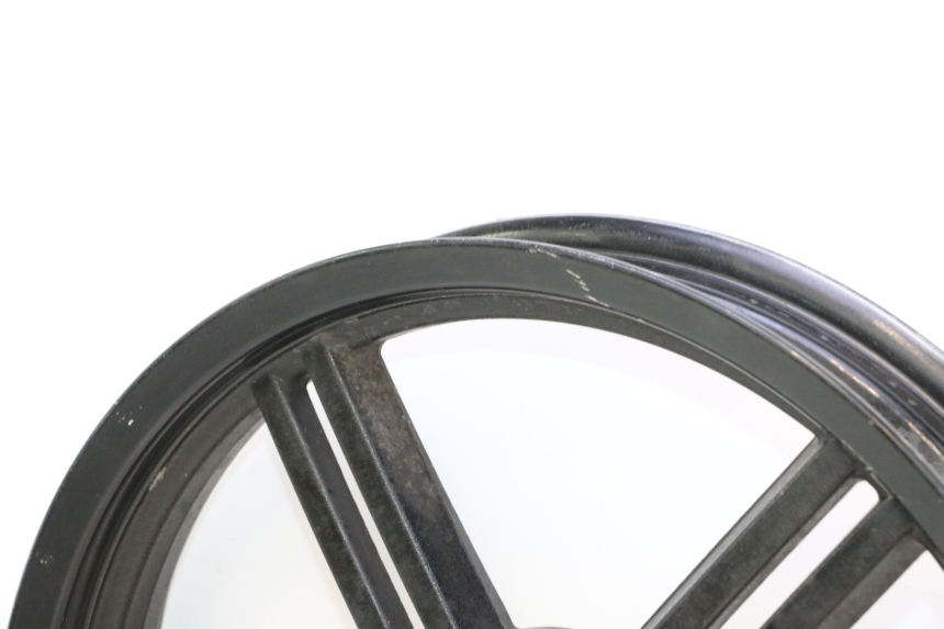 photo de FRONT RIM KYMCO AGILITY CITY 2T 50 (2008 - 2016) - Zoom on usage condition