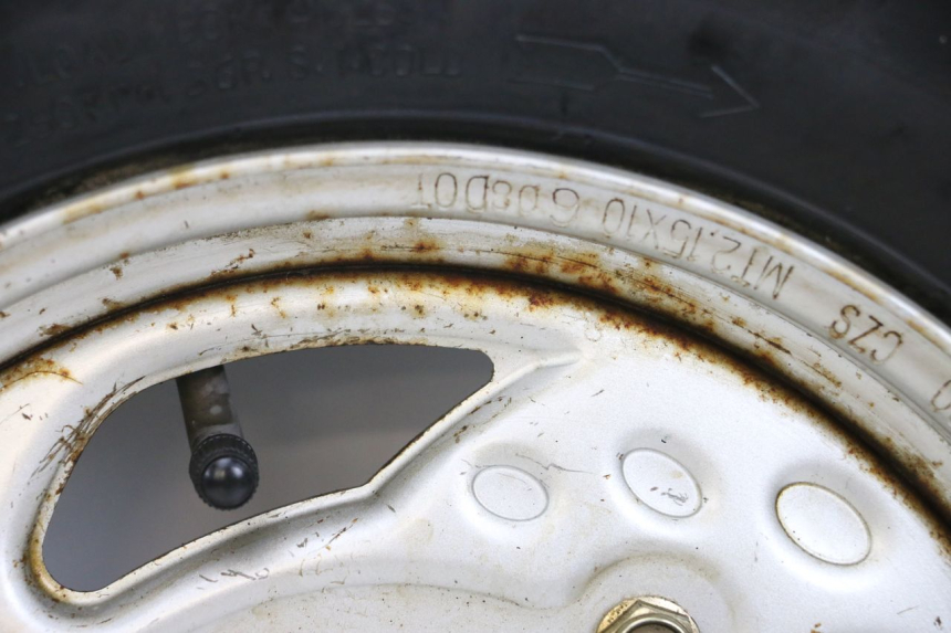 photo de FRONT RIM KYMCO AGILITY PREMIUM 50 (2007 - 2010) - Markings and original references