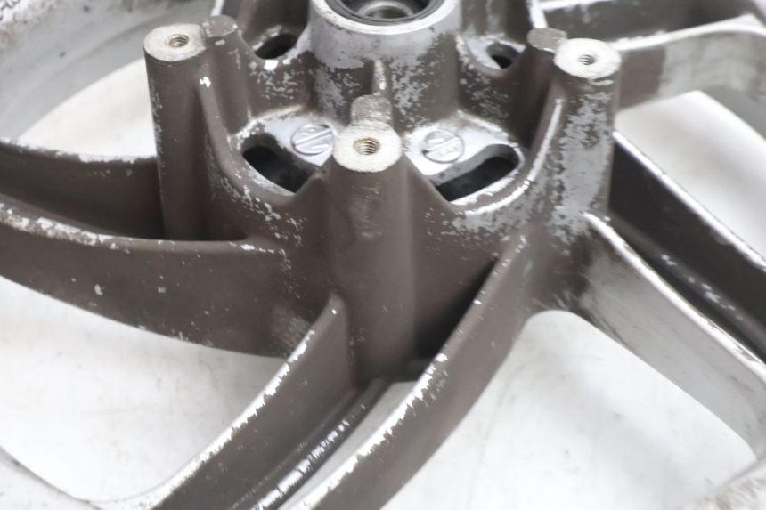 photo de FRONT RIM APRILIA ATLANTIC S 125 (2010 - 2013) - Alternative angle
