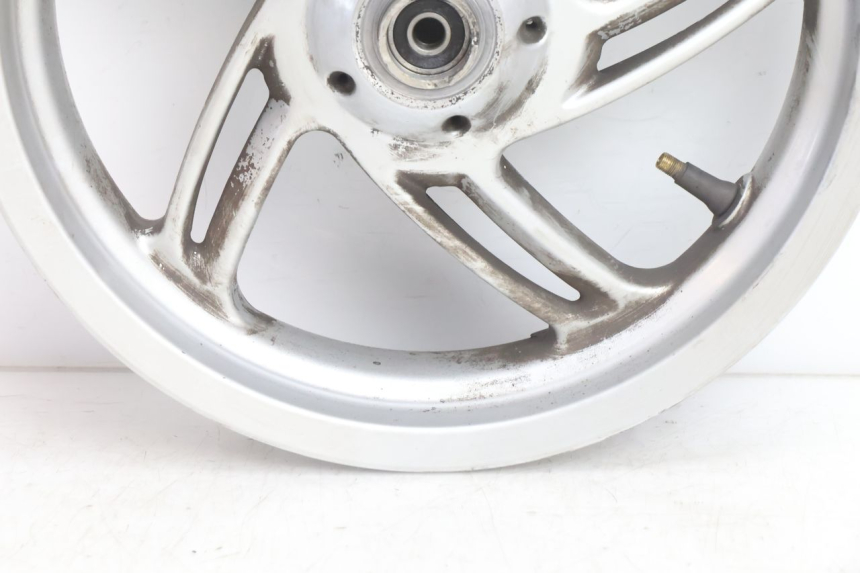 photo de FRONT RIM APRILIA ATLANTIC S 125 (2010 - 2013) - Zoom on usage condition
