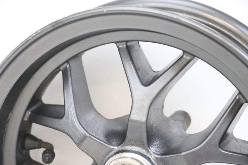 photo de FRONT WHEEL RIM MBK BOOSTER SPIRIT 50 (2004 - 2017) - Fixing points details