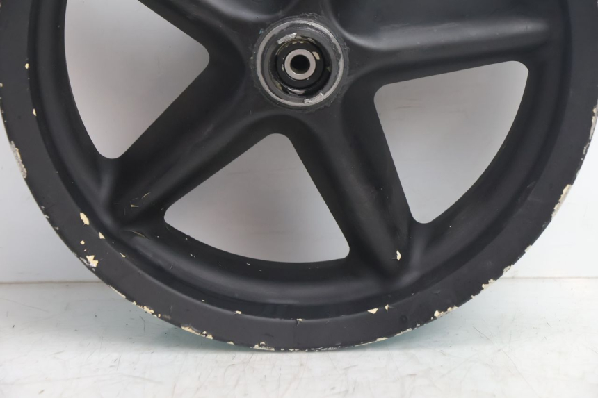 photo de FRONT WHEEL RIM MBK BOOSTER SPIRIT 50 (1999 - 2003) - Zoom on usage condition