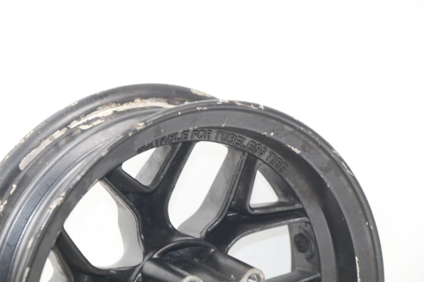 photo de FRONT RIM MBK BOOSTER SPIRIT NAKED 50 (2004 - 2017) - Technical close-up