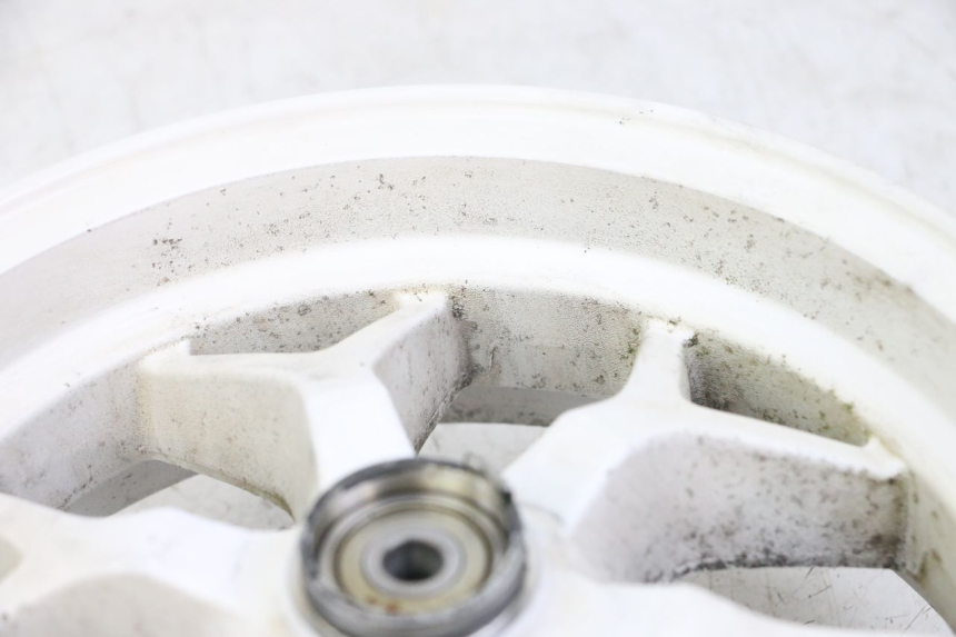 photo de FRONT RIM MBK BOOSTER SPIRIT NAKED 50 (2004 - 2017) - High-resolution close-up