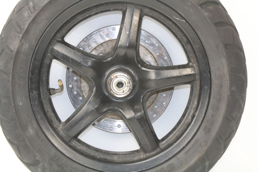 photo de FRONT RIM YAMAHA BW'S BWS 125 (2010 - 2013) - Fixing points details