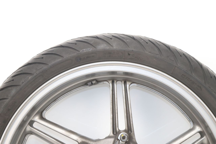 photo de FRONT WHEEL RIM HONDA CBF 500 (2004 - 2007) - Distinctive features