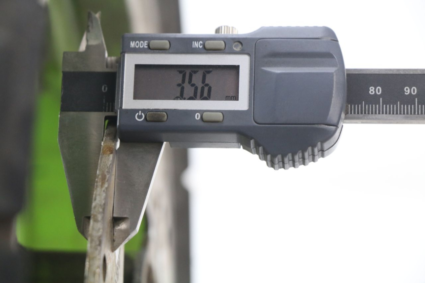 photo de FRONT RIM REVATTO CITYONE 50 (2006 - 2008) - Zoom on usage condition