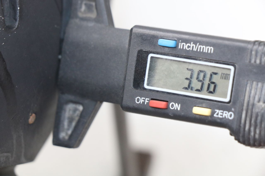 photo de FRONT RIM JMSTAR CJ12M 125 (2005 - 2007) - Zoom on usage condition