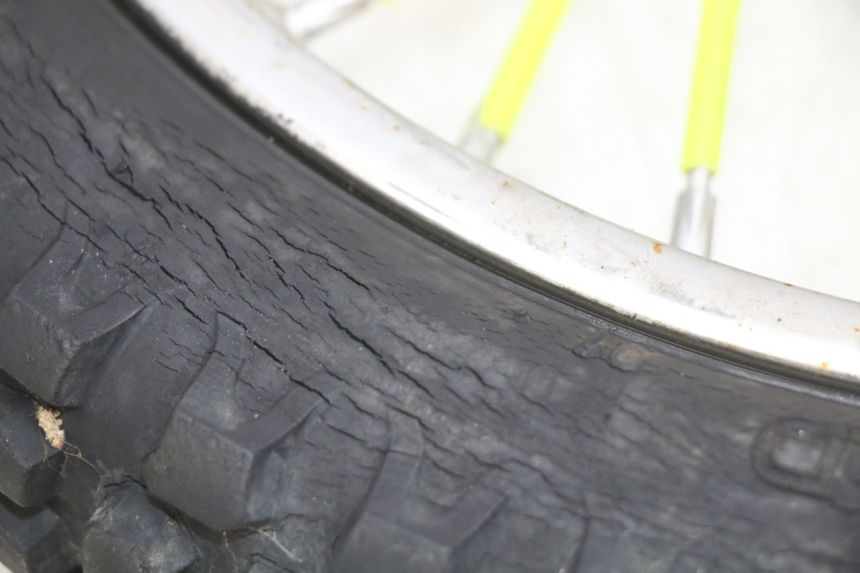 photo de FRONT WHEEL JIANSHE COYOTE 80 - Markings and original references