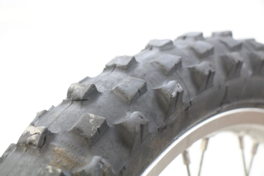 photo de FRONT WHEEL RIM HONDA CRF CR-F 450 (2005 - 2008) - Zoom on usage condition