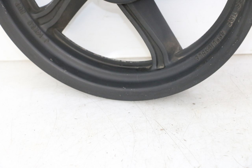 photo de FRONT RIM KYMCO DINK STREET 125 (2009 - 2014) - Distinctive features