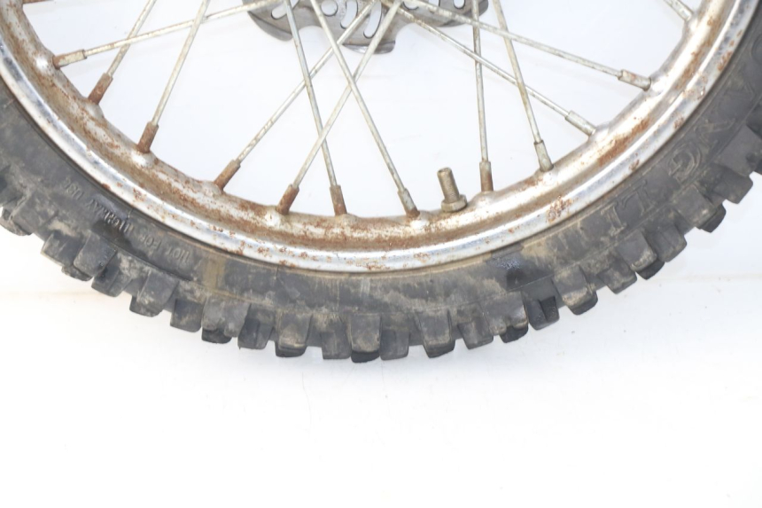photo de FRONT WHEEL LONCIN DIRT BIKE 125 - Fixing points details