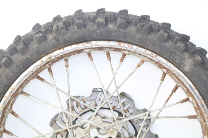 photo de FRONT WHEEL LONCIN DIRT BIKE 125 - Surface and material condition