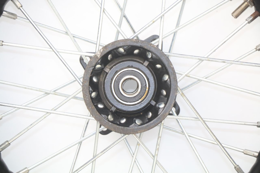 photo de FRONT WHEEL LONCIN DIRT BIKE 125 - Additional view of the item