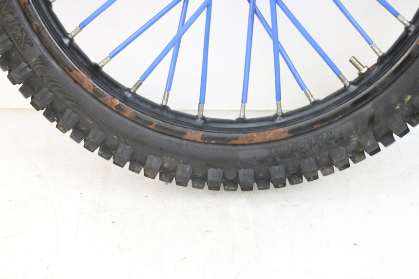 photo de FRONT WHEEL LONCIN DIRT BIKE 125 - Markings and original references