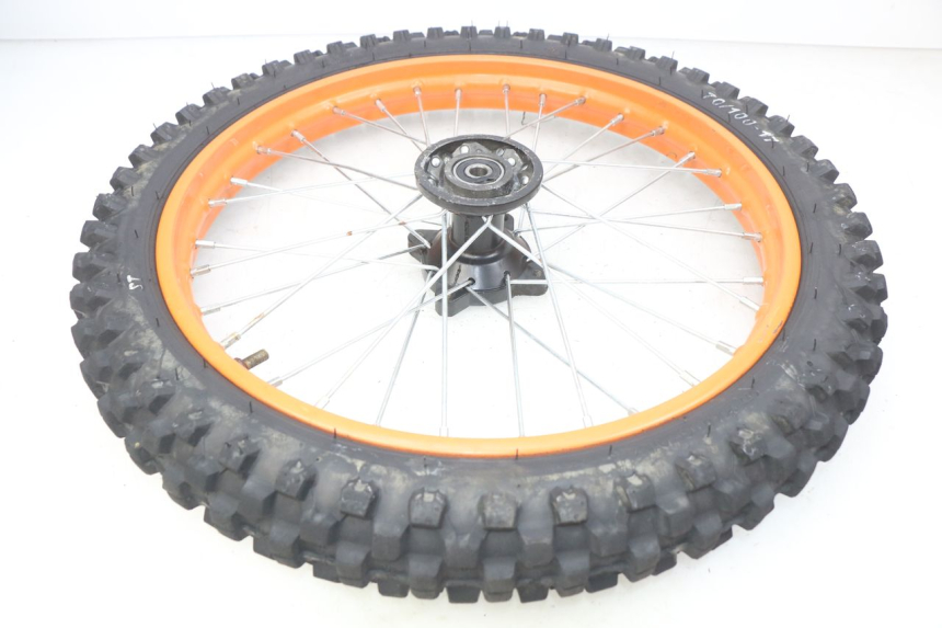 photo de FRONT WHEEL CCR DIRT BIKE 110 - Technical close-up