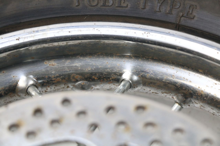 photo de FRONT RIM DERBI DIRT BOY 4T 50 - Surface and material condition