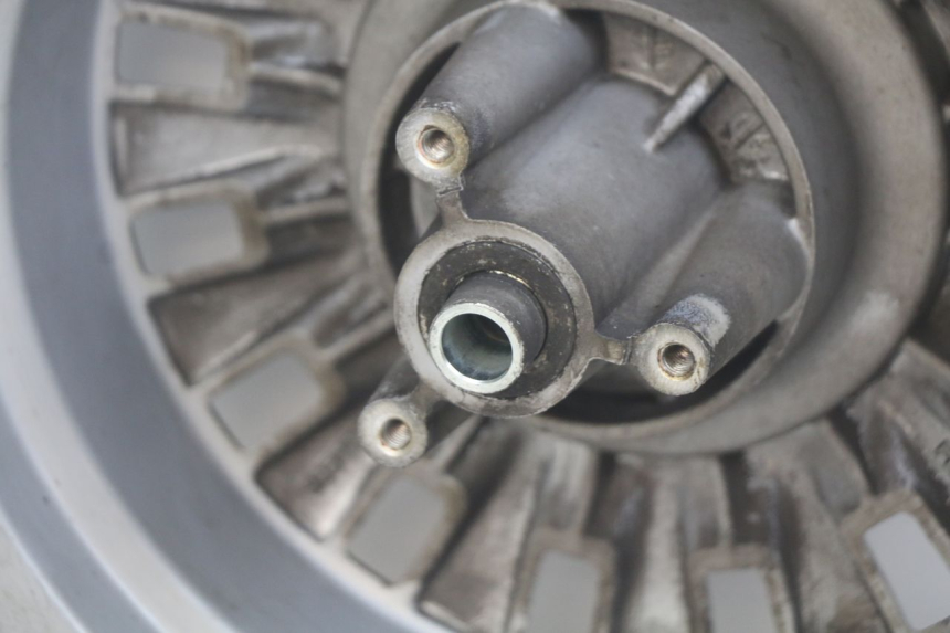 photo de FRONT WHEEL PEUGEOT DJANGO 4T 50 (2014 - 2019) - Markings and original references