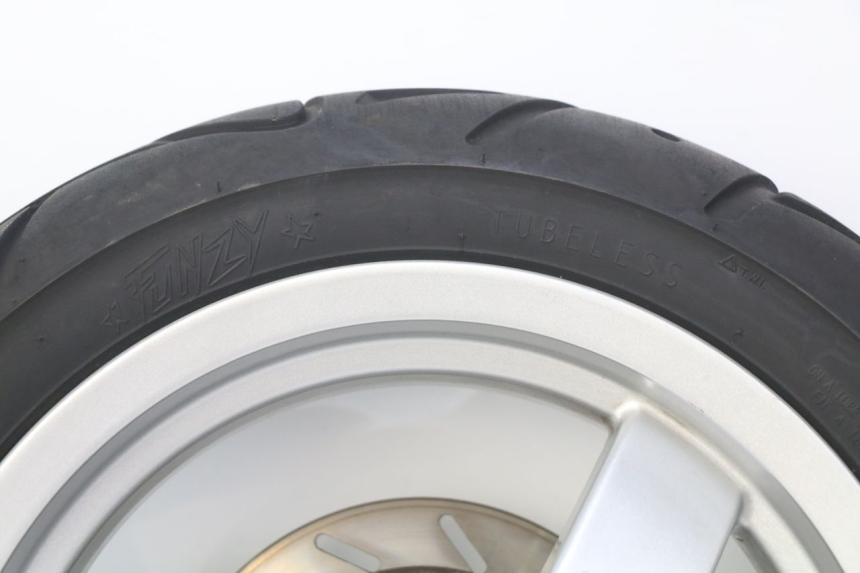 photo de FRONT WHEEL RIM PEUGEOT E-VIVACITY 1 (2012 - 2018) - Fixing points details