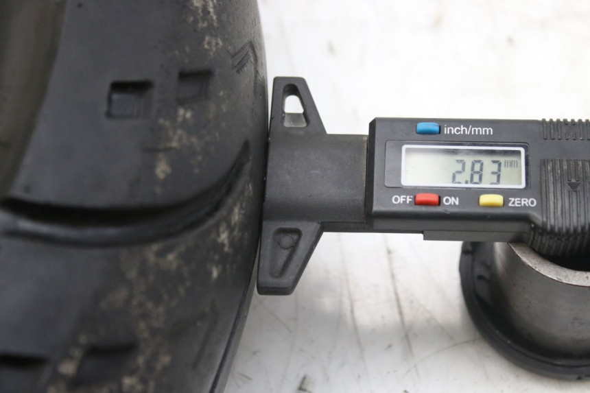 photo de FRONT WHEEL RIM PEUGEOT ELYSTAR 50 (2002 - 2014) - High-resolution close-up