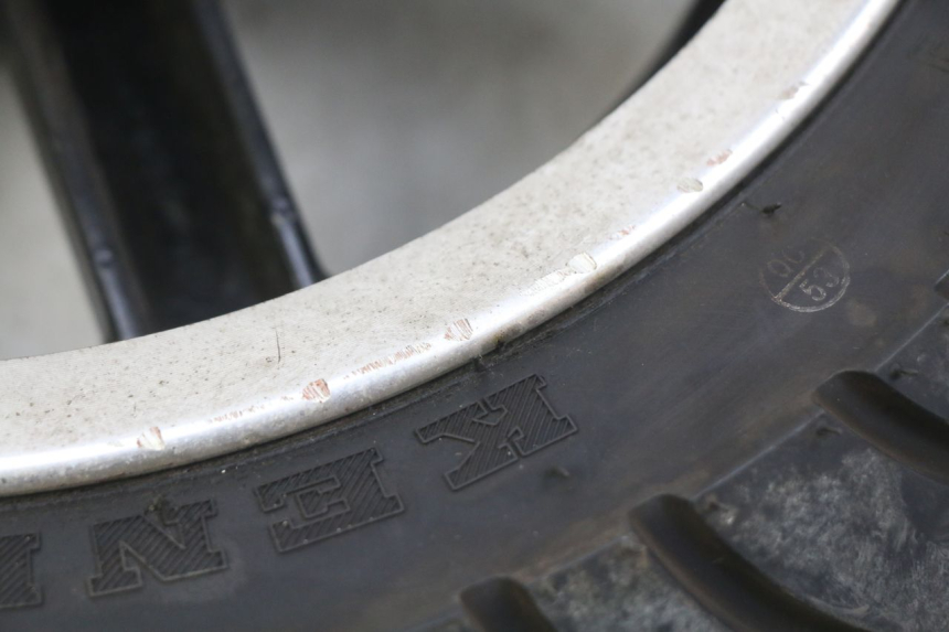 photo de FRONT WHEEL RIM KEEWAY F-ACT FACT 50 (2006 - 2011) - Fixing points details