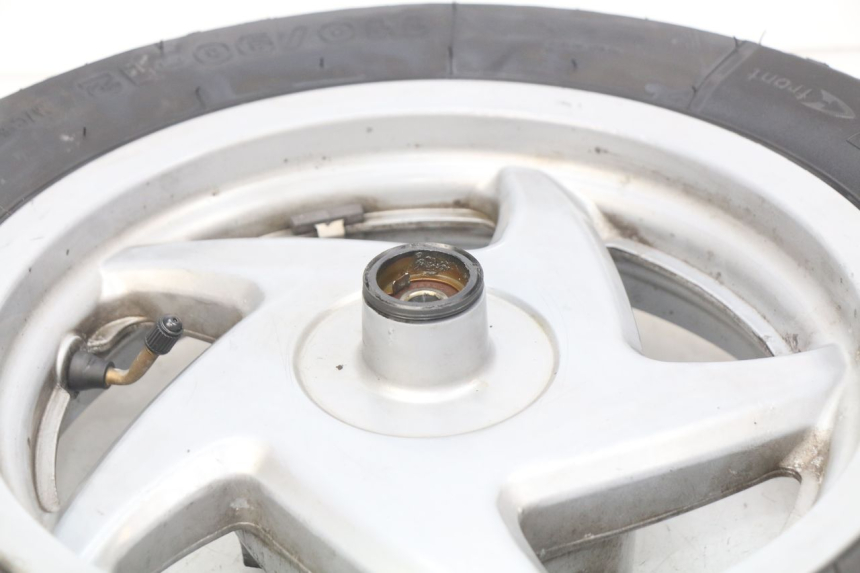 photo de FRONT WHEEL HONDA FES PANTHEON 2T 125 (1998 - 2002) - Technical close-up