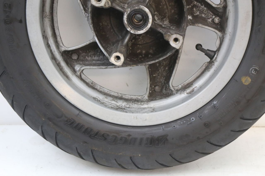 photo de FRONT WHEEL HONDA FES PANTHEON 2T 125 (1998 - 2002) - Surface and material condition