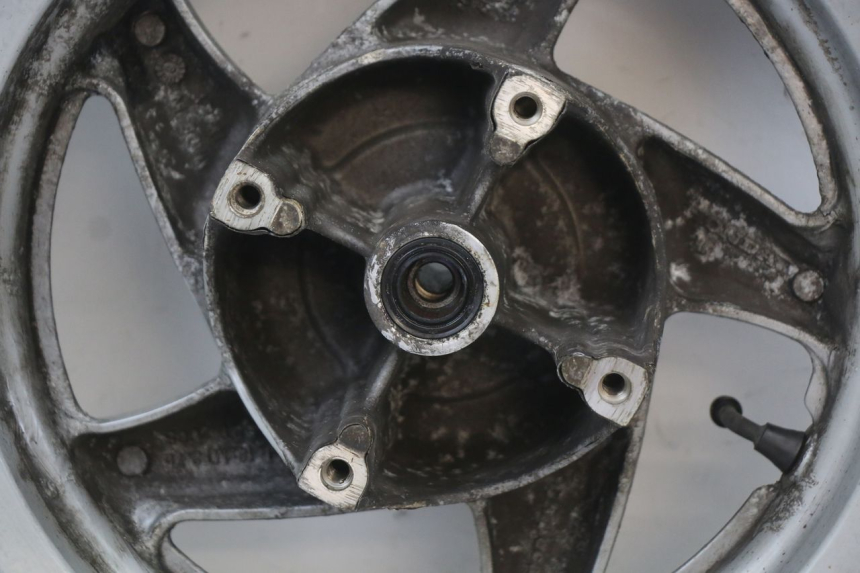 photo de FRONT WHEEL HONDA FES PANTHEON 2T 125 (1998 - 2002) - Checked used part