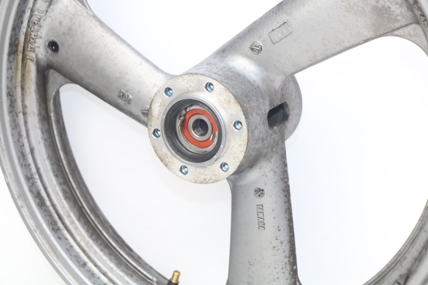 photo de FRONT WHEEL RIM YAMAHA FJ 3CX 1200 (1986 - 1996) - Technical close-up