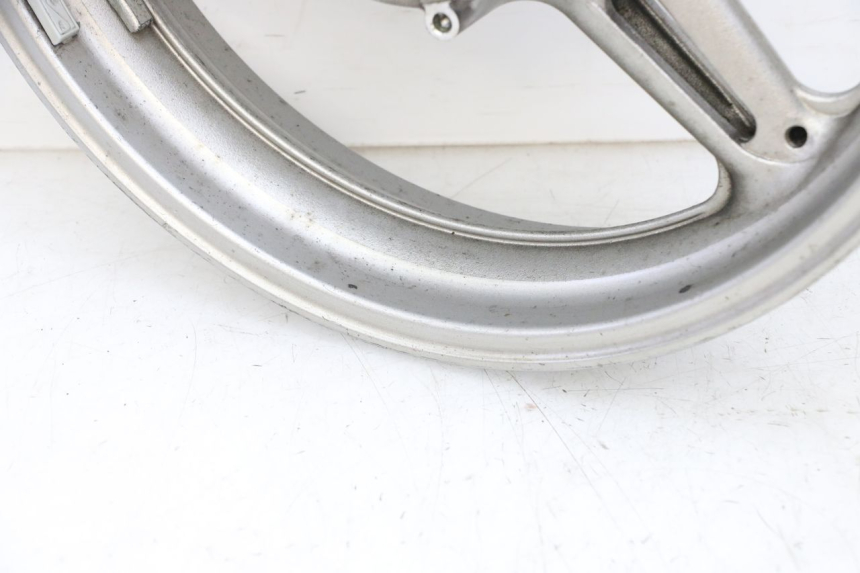 photo de FRONT WHEEL RIM YAMAHA FJR ABS 1300 (2006 - 2012) - High-resolution close-up